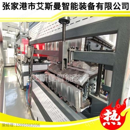 苏州四层覆膜塑料瓦设备 PVC塑料琉璃瓦机器生产线