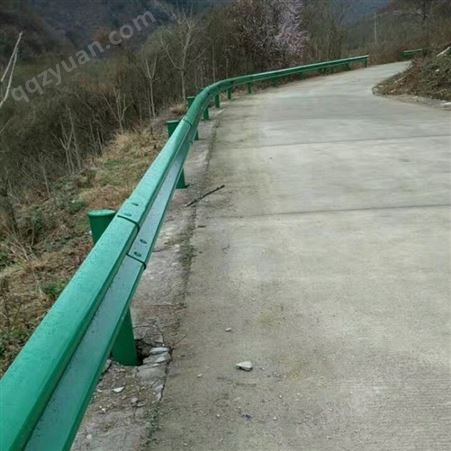 高速防护栏杆乡村通村防撞栏杆